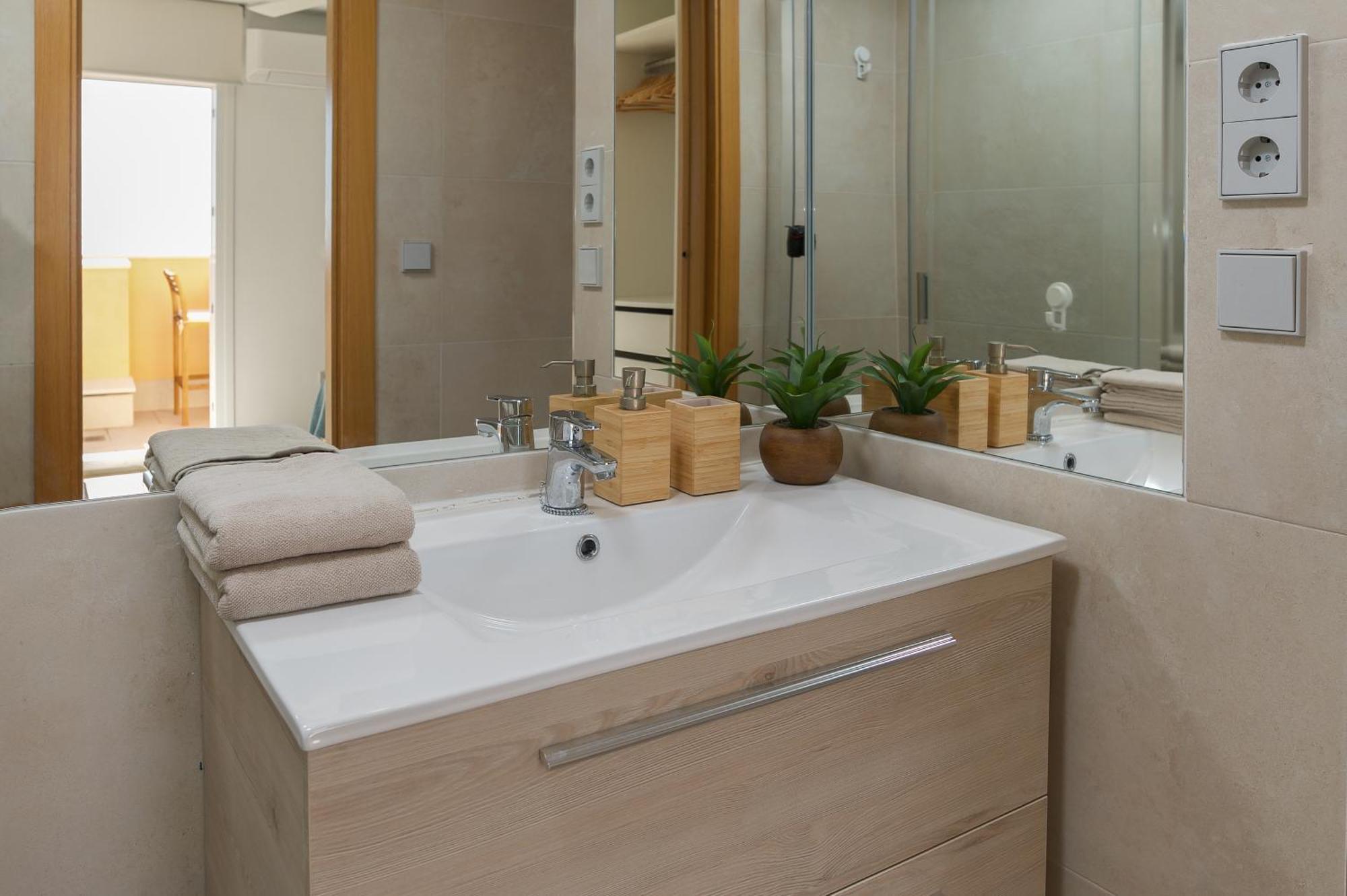 Апартаменти Deja Blue - Tarifa Rent Modern Penthouse Екстер'єр фото